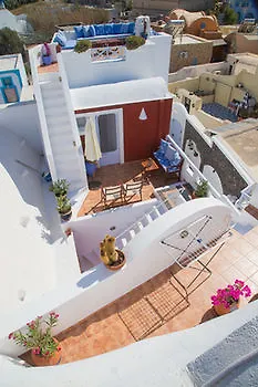 Lydia Luxury