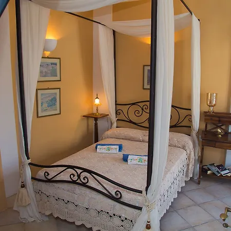 Lydia Luxury Villa *