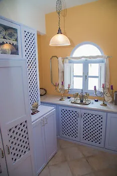 Lydia Luxury Villa Karterados (Santorini)