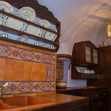 Lydia Luxury Villa Karterados (Santorini)