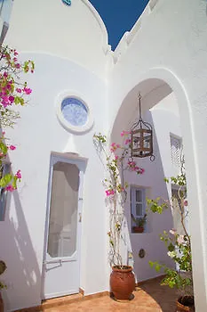 Lydia Luxury Vila Karterados (Santorini)